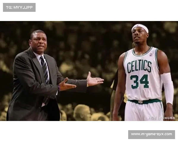 道格·里弗斯季后赛多次被逆转 临场调整僵化案例成典型