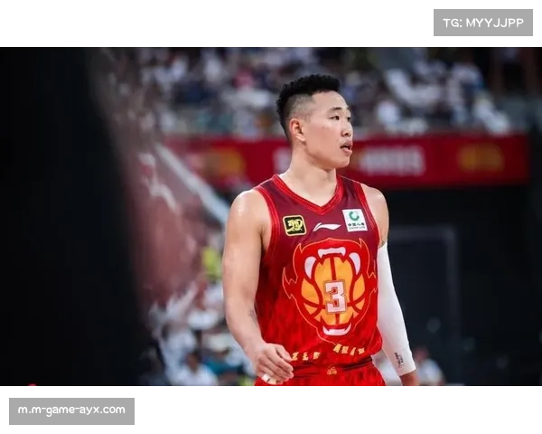 贺希宁生日夜砍23分助深圳取胜 更衣室氛围凝聚战力